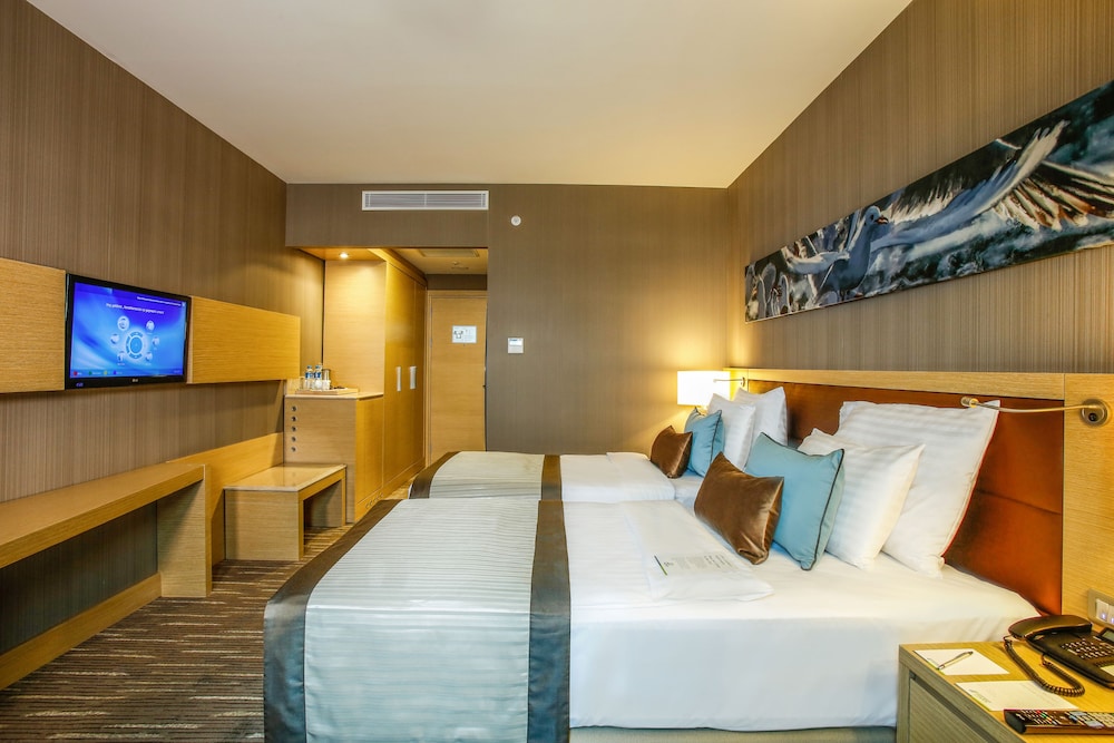 park dedeman bostanci hotel