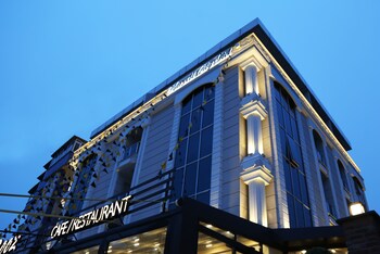 marvell city otel