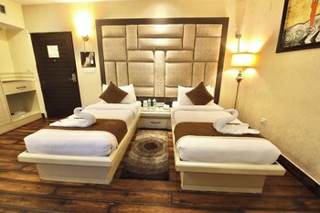 hotel harmony inn