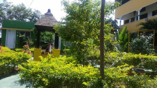 Sunshine Guest House,Tiruvannamalai>>Gingee,3 star