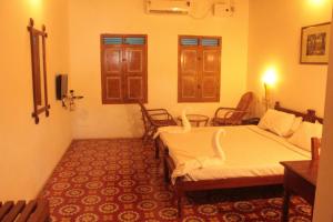 Chettinadu Court-Heritage View,Kanadukattan>>Karaikudi,3 star