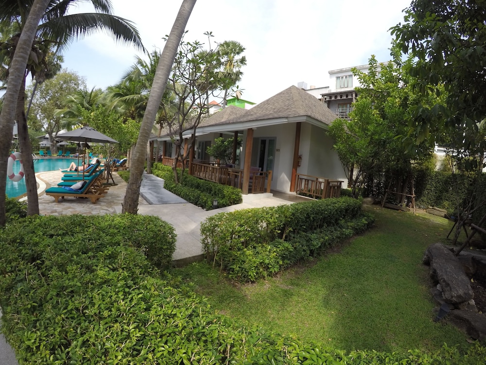 bann pantai resort