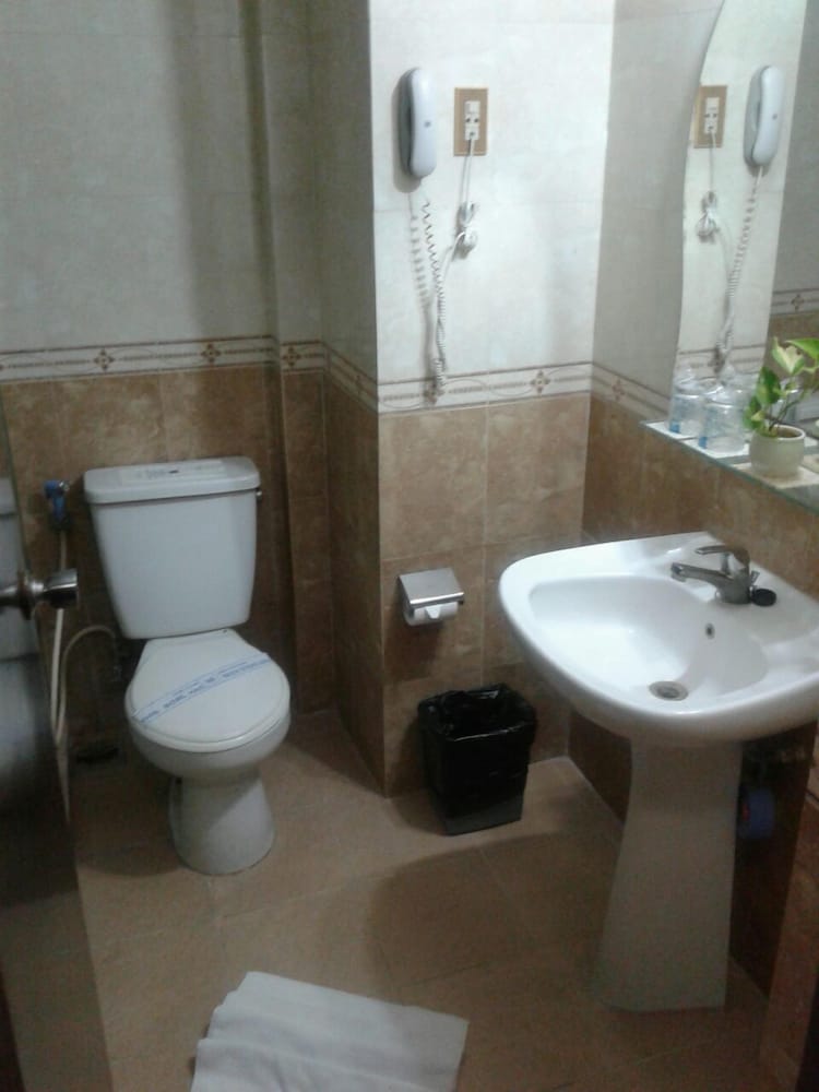 hotel merdeka madiun