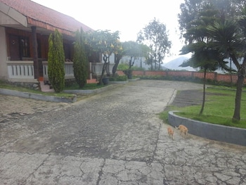 cemara indah hotel