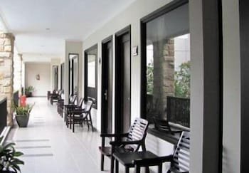 Bintang Mulia Hotel,Surabaya>>Jember,3 star