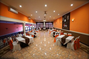 patria plaza hotel