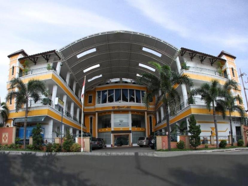 kenari asri hotel