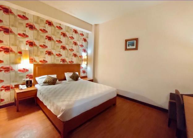 royal jelita hotel