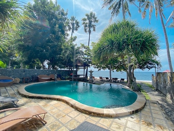Bali Bhuana Beach Cottage,Lipah, Amed,3 star