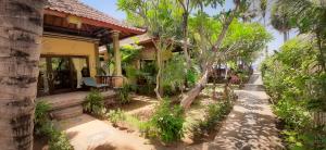 bali bhuana beach cottage