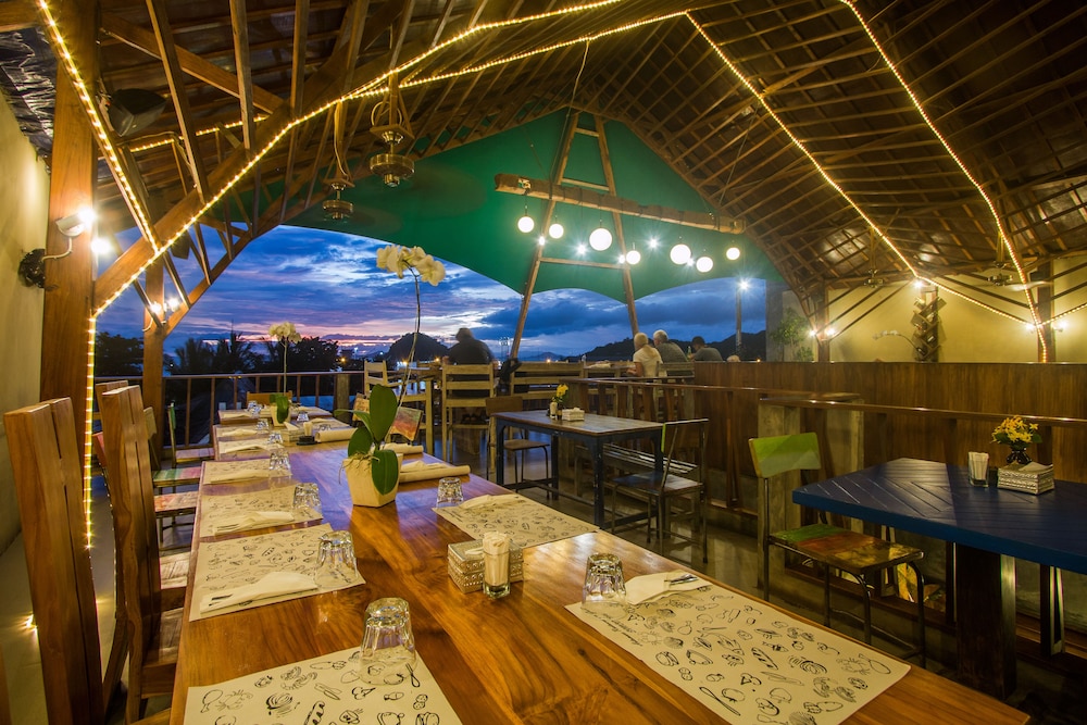 green hill boutique hotel