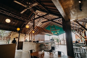 green hill boutique hotel