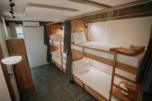 green hill boutique hotel