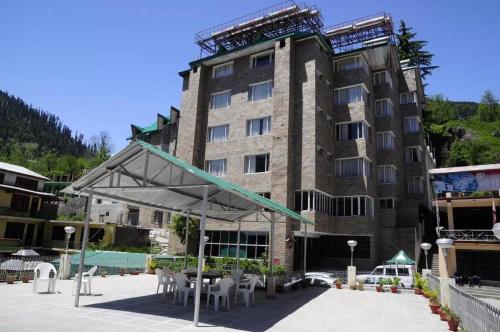 Golden Tulip Manali,Manali>>Kullu,4 star