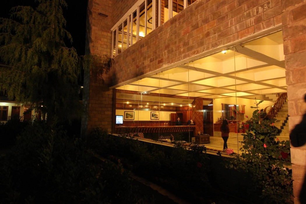 golden tulip manali
