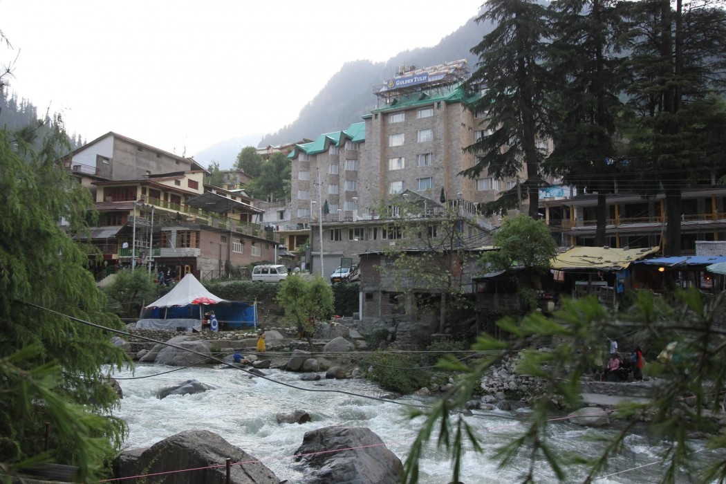 golden tulip manali