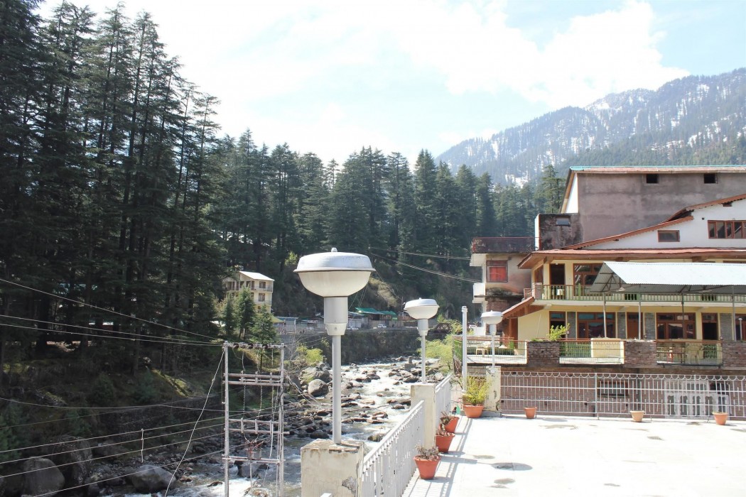 golden tulip manali