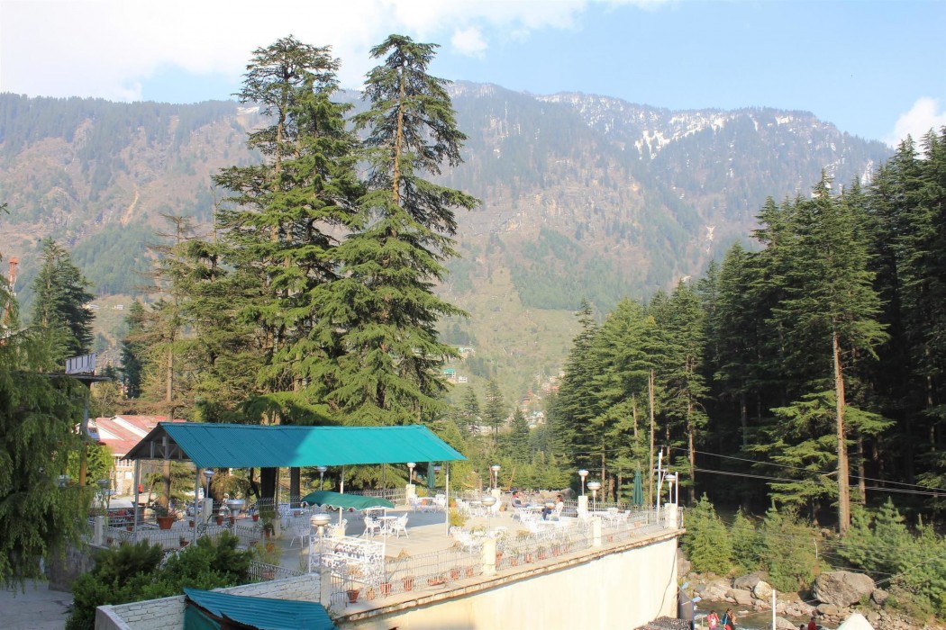golden tulip manali