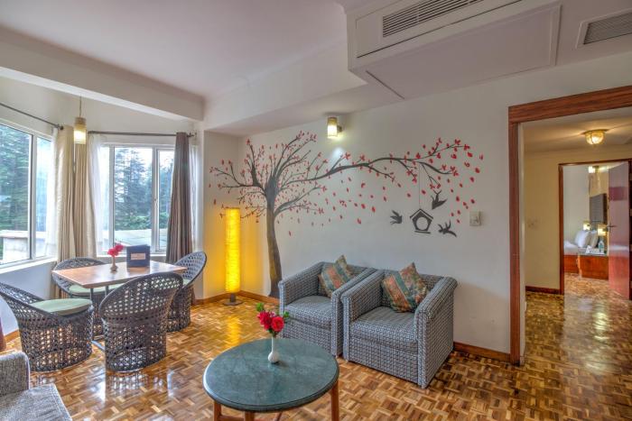 golden tulip manali