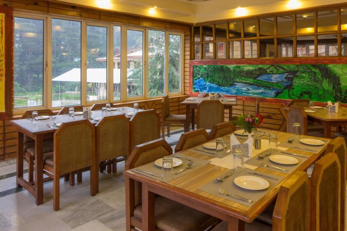 golden tulip manali