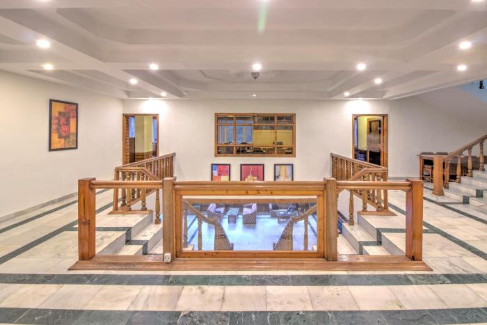 golden tulip manali
