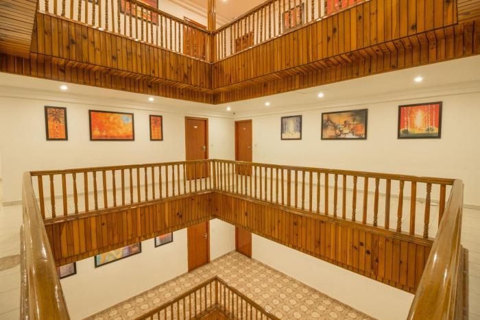 golden tulip manali
