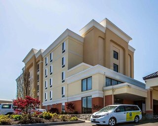 Comfort Inn Airport,Manchester>>Bedford,3 star