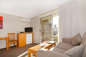 Mandurah Motel And Apartments,Perth>>Mandurah,3 star