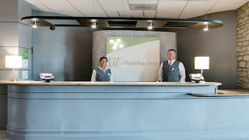 holiday inn manhattan at the campus by ihg