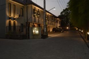 Puri Chorus Hotel,Sleman>>Depok,3 star