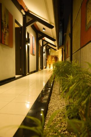 puri chorus hotel