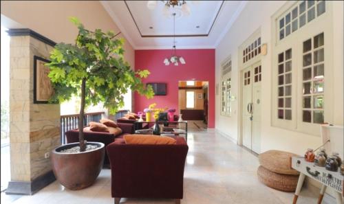 le krasak boutique hotel