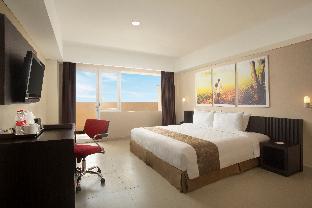 Merapi Merbabu Hotel Yogyakarta Powered By Archipelago,Near Plaza Ambarrukmo,5 star