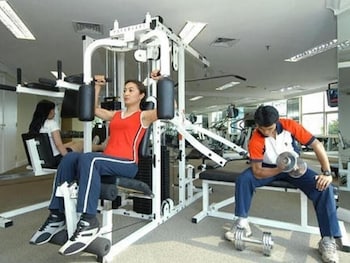 batavia hotel and serviced apartments