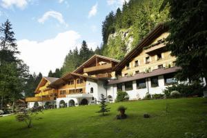 Waldhotel Doldenhorn,Bernese Oberland>>Bern,5 star