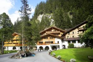 Waldhotel Doldenhorn,Bernese Oberland>>Bern,5 star