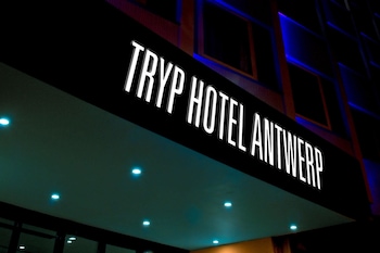 tryp by wyndham antwerp hotel