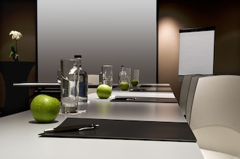 tryp by wyndham antwerp hotel