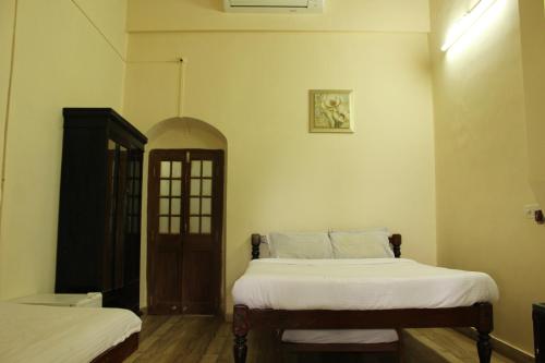 Hotel Mount View Heritage,Panchgani,2 star