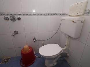 Hotel Melody Park,Near Vivekananda Rock Memorial,3 star