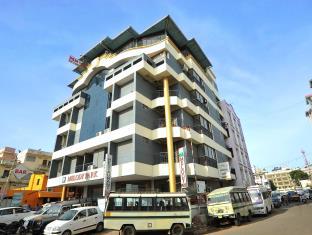 Hotel Melody Park,Near Vivekananda Rock Memorial,3 star