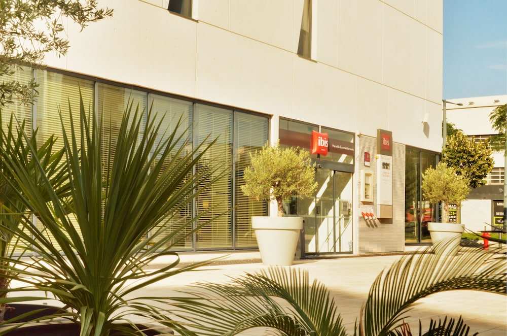 ibis marseille centre euromed