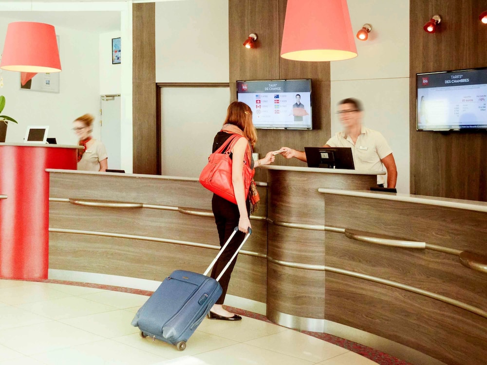 ibis marseille centre euromed