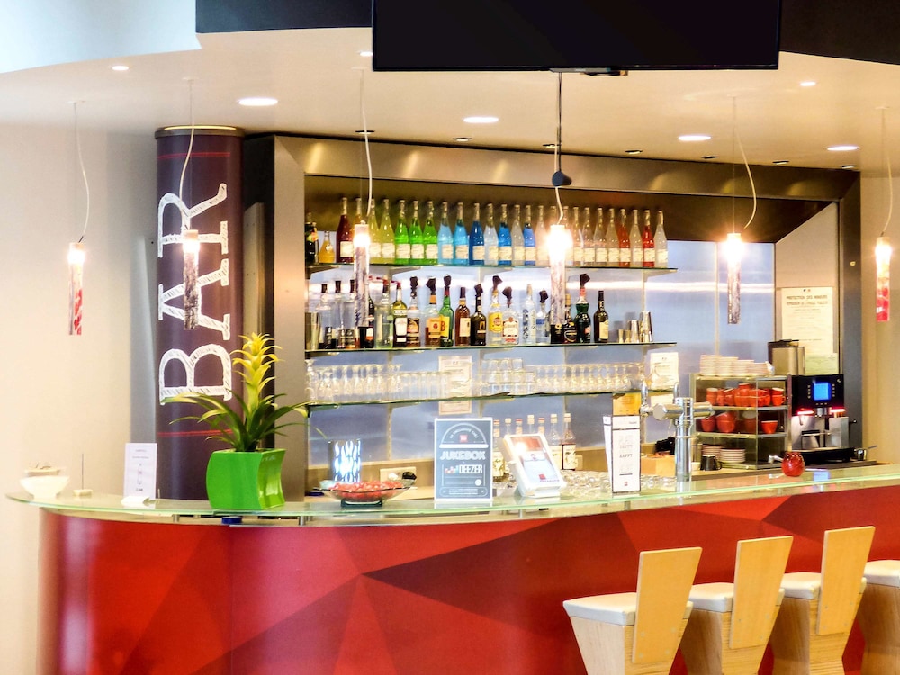 ibis marseille centre euromed