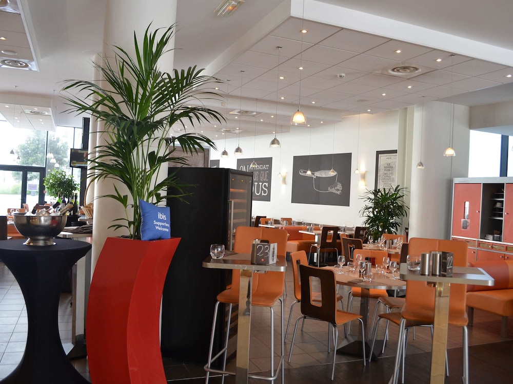 ibis marseille centre euromed