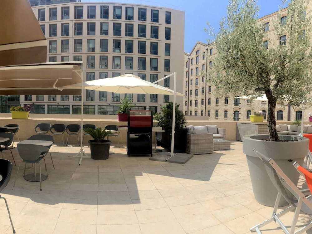 ibis marseille centre euromed