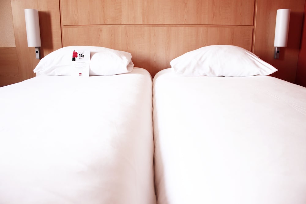 ibis marseille centre euromed