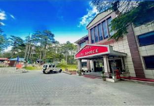 Hotel Jai Shree,Patnitop>>Katra,3 star