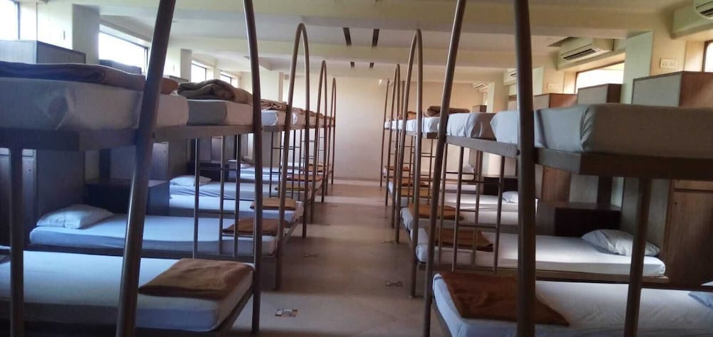 hotel sai palace budget