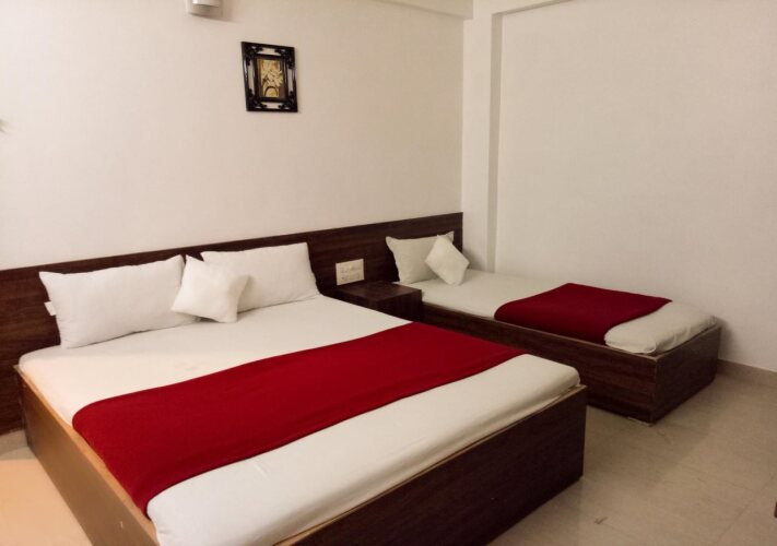 hotel sai gangotri